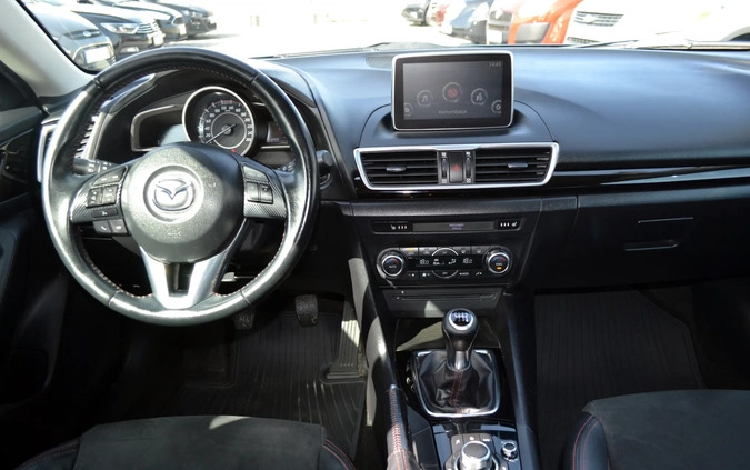 Mazda 3 cena 55900 przebieg: 117000, rok produkcji 2016 z Paczków małe 529